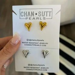 Chansuttpearls Jewelry*HEART STUDS