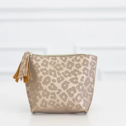 Hollis Handbags*Holy Chic