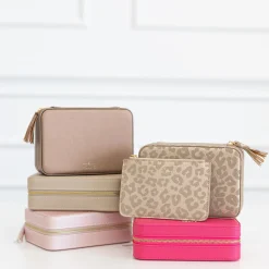 Hollis Handbags*Jewelry Organizer