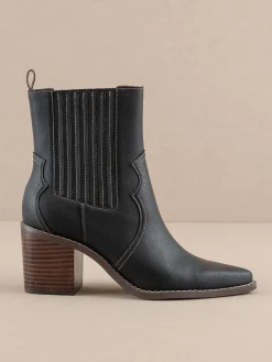 Oasis Society Shoes*The Addison | Perfectly Paneled Western Boot