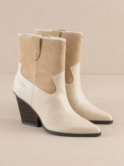 Oasis Society Shoes*The Brooks | Two Toned Western Bootie