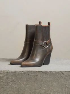 Oasis Society Shoes*The Carson | Distressed Leather Moto Bootie