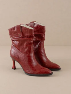 Oasis Society Shoes*The Jolene | Kitten Heeled Western Boot
