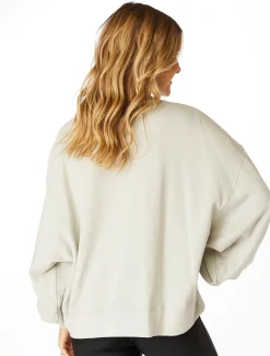 Stewart Simmons Outerwear*The Mississippi State Sequin Balloon Pullover