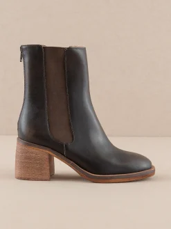 Oasis Society Shoes*The Olivia | Espresso Chelsea Heel Boots
